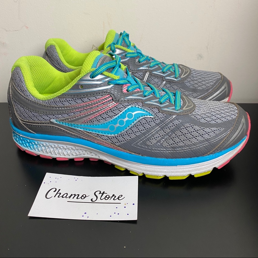 Saucony Guide 9 kids Sz 5.5 fit woman’s Sz 7